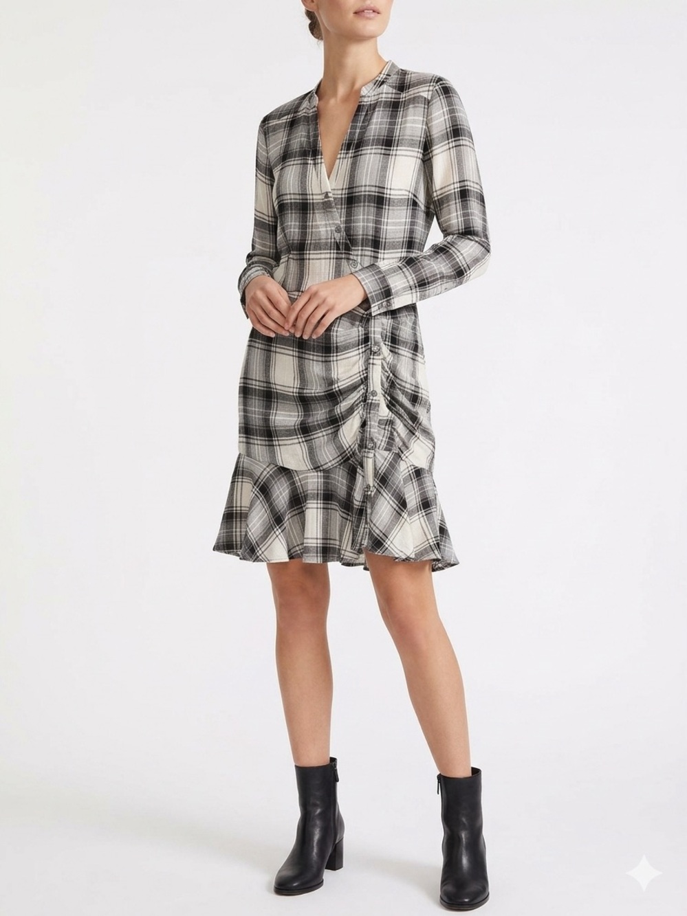 Veronica Beard Rowe Plaid Ruched Dress Size 4 Black Cream Quiet Luxury Mini